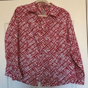 Chico's Red and White Striped pattern women wrinkle resistant sz 3 Shirt blouse